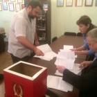 Счетная комиссия считает голоса