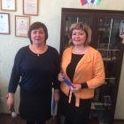 4. Вручение ценного подарка адвокату Юскаевой Р.Э. за добросовестное отношение к своим профессиональным обязанностям