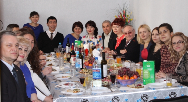 8 Марта ! С весенним праздником, милые женщины !